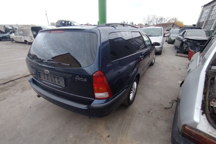 Punte spate Ford Focus 2003 1.6 MT (101 hp)