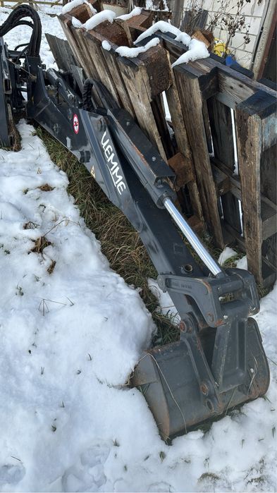 Brat de excavare UEMME