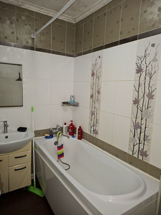 Продам 3 комнатную квартиру