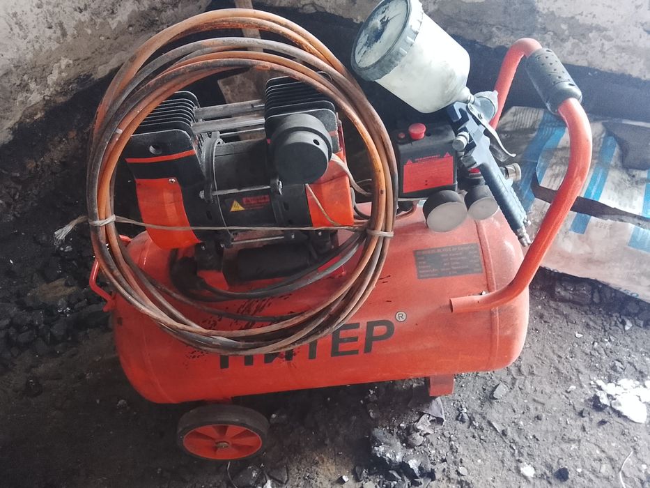 Продам компрессор