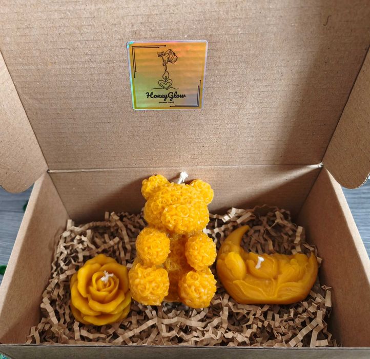 8-ми март: Ръчно изработени свещи от 100% натурален пчелен восък