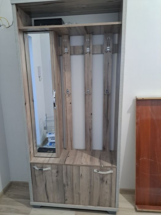 Продам срочно прихожую