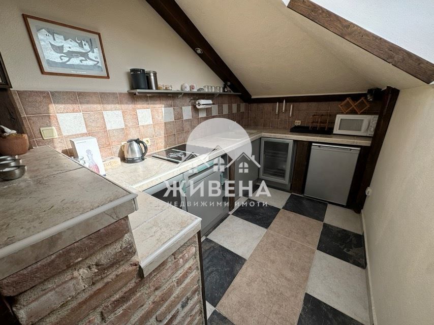 Продава луксозна къща в м-т Ален Мак