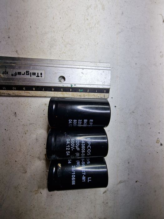 Set 3x condensator 320uF 500V EPCOS, 470uF