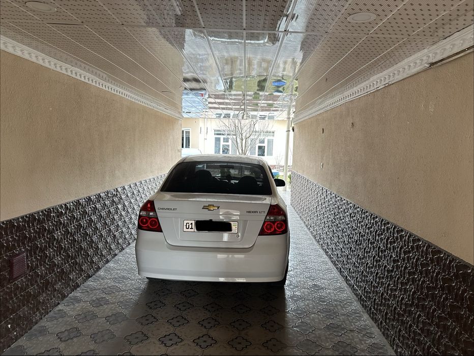 O’rikzor mahallada 6sotixli uchaska, uy srochna sotiladi.
