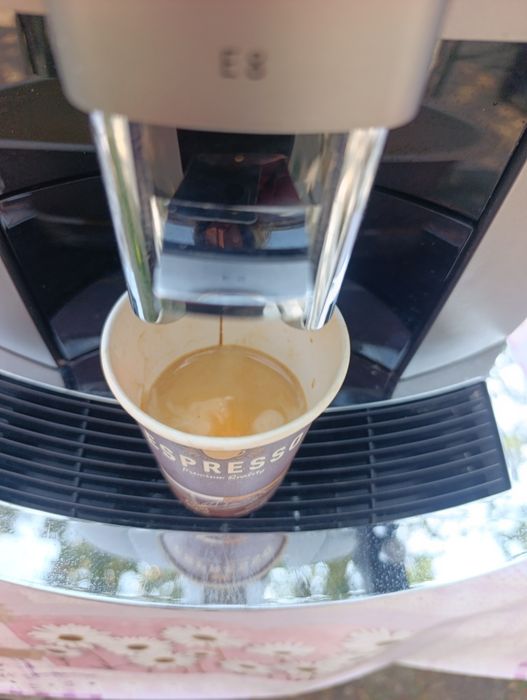 Кафемашина jura e8