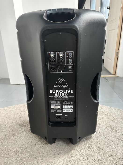 Behringer Eurolive B115D Activă 15” – Necesită Reparație