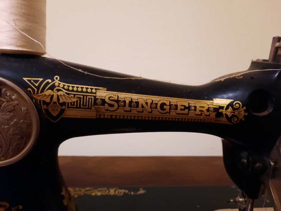 Masina de cusut singer