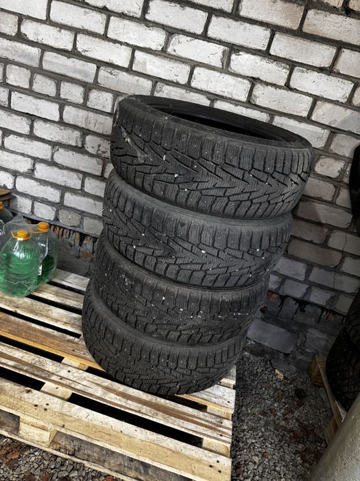 Продается резина R 18