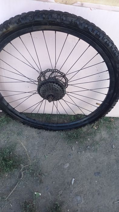 Продам колесо на велосипед