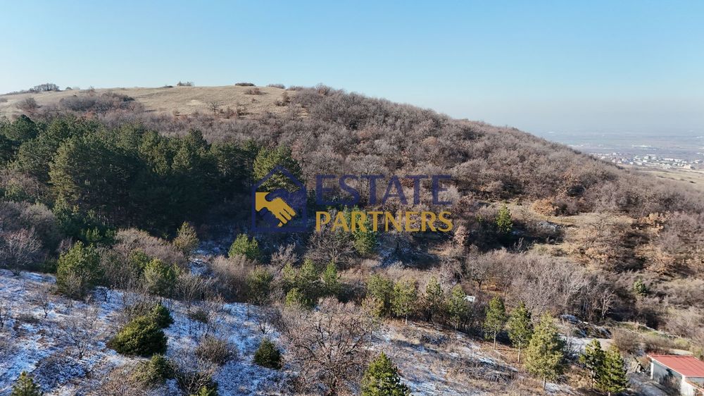 Парцел в Пловдив, област-с.Белащица площ 588