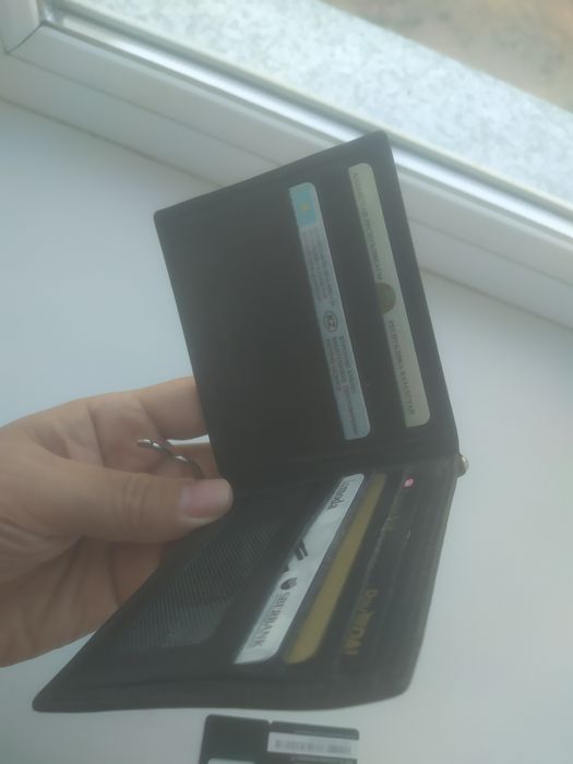 Портмоне картхолдер