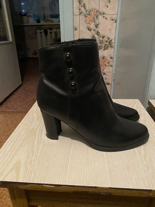 Полусапожки демисезонные непромакающие