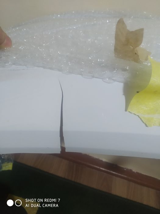 Jentrani oldi bamperi.