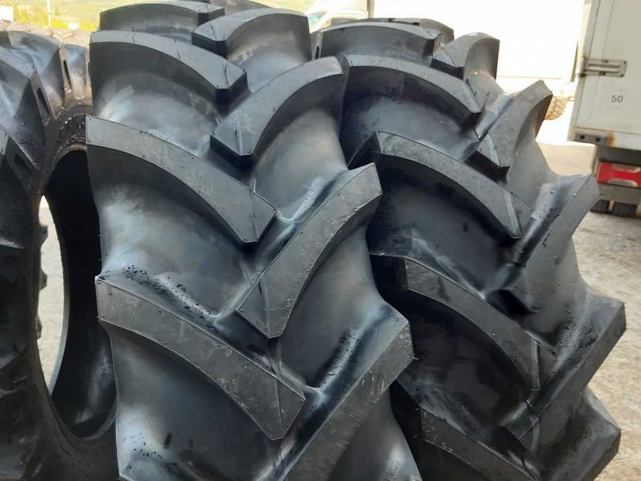 Anvelope marca OZKA 14.9-28 de tracctor spate Cauciucuri agricole
