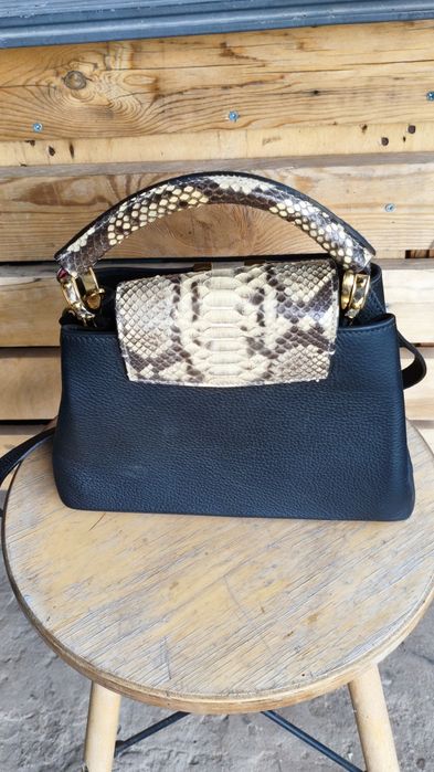 Louis Vuitton  Capucines.