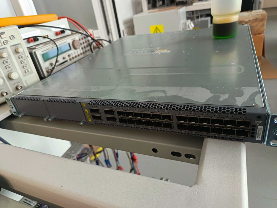 Switch Core Juniper EX4600-40F | 24x10GbE SFP+ | 4x40GbE QSFP+