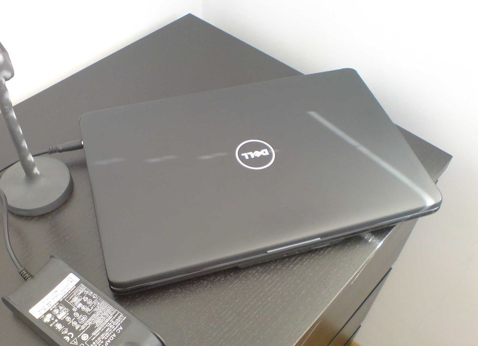 Dell Inspiron 1545
