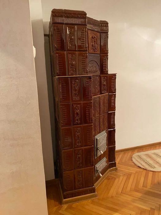 Sobă teracotă in 5 colțuri