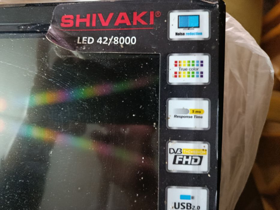 3 ta televizor sotiladi