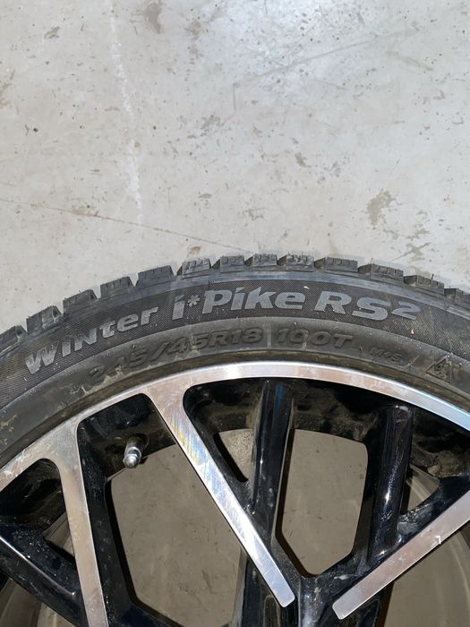 Шины От BMW комплект