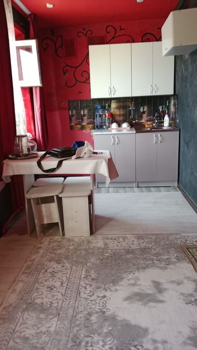 1 бөлмелі пәтер сатылады.