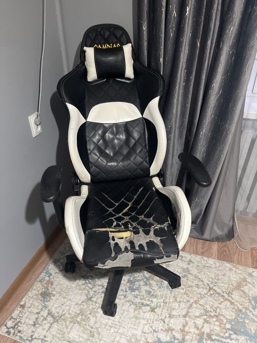 Продам игровое кресло, срочно!!!