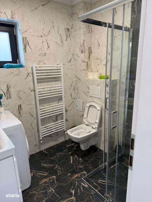Casa noua cu 4 camere, pe parter si etaj, in Barnova