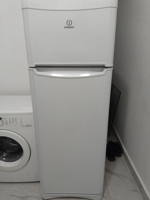 Холодильник, в хорошем состоянии