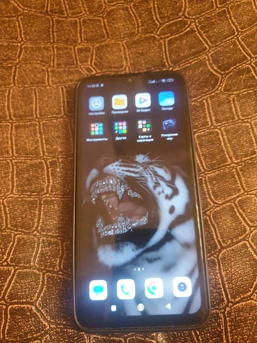 Продам телефон не дорого