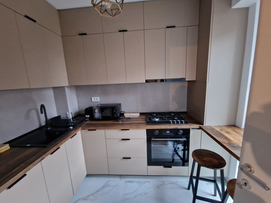 Proprietar, apartament cu o camera  Freya Home Bucium