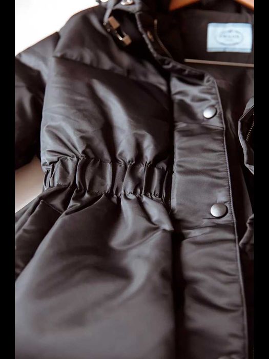 Зимняя куртка Prada