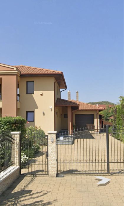 Proprietar, inchiriez vila 420mp| Living 100mp| Ideala Business