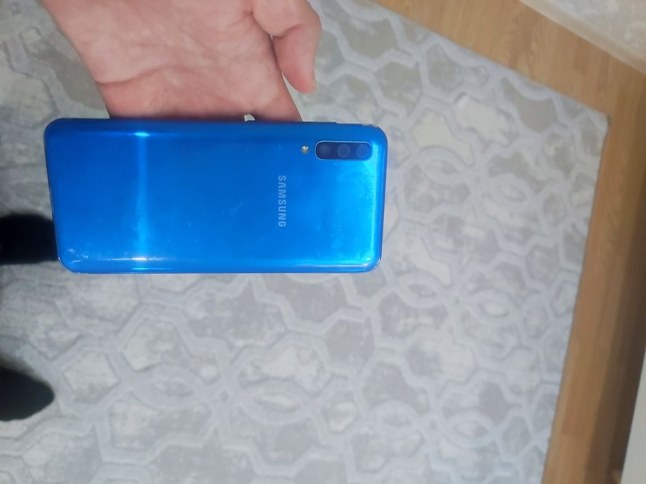 Samsung Galaxy A50