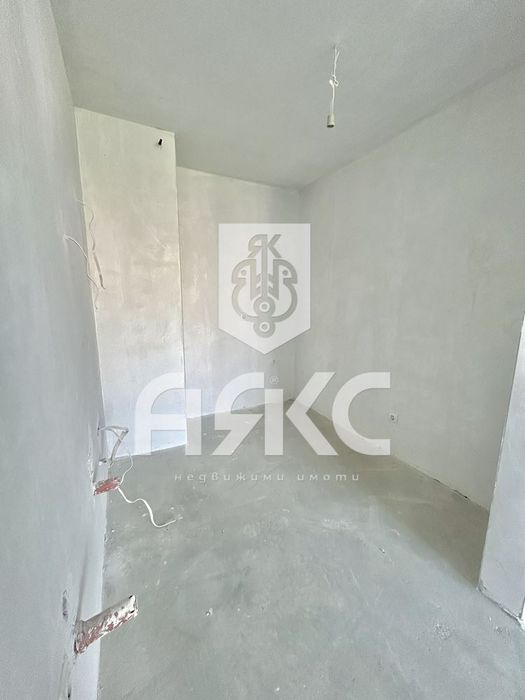 Продава се Двустаен апартамент в София, Овча купел - 70 кв.м за 2329 €/кв.м - Снимка #1