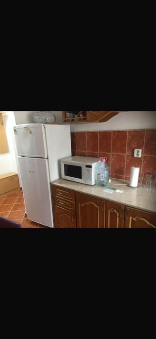 Inchiriez ap 2 camere Rogerius ( Transilvaniei )