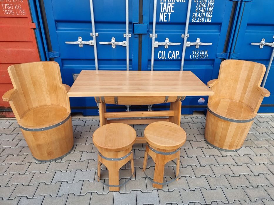 Mese rustice din lemn masiv