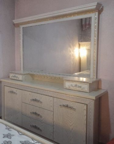Mebel spalni kravat shkaf oyna