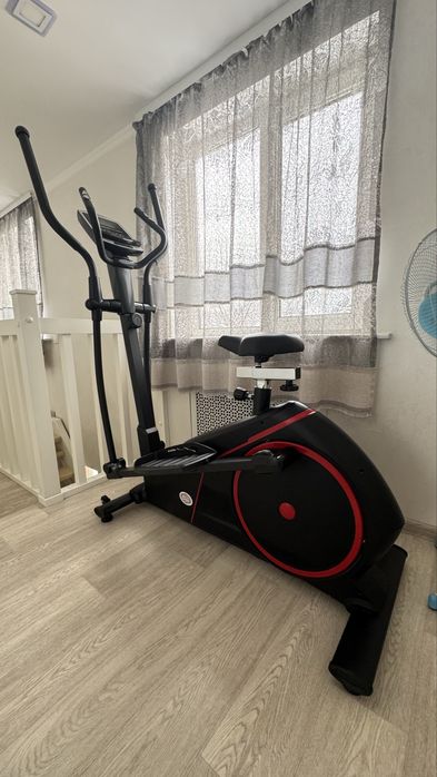 Продам эллипс - тренажер для дома
