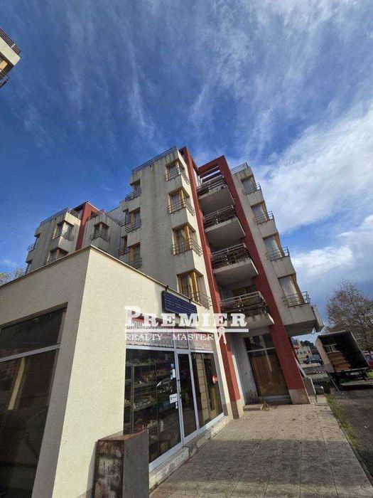 Продава се Едностаен апартамент в к.к. Слънчев бряг - 37 кв.м за 869 €/кв.м - Снимка #2