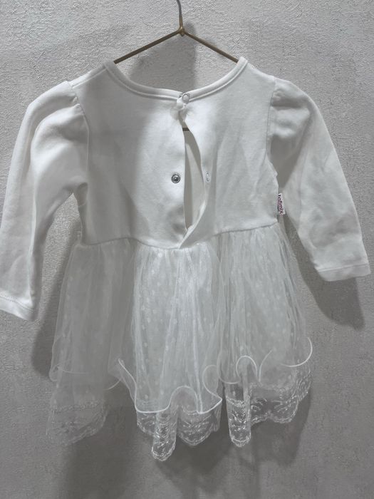 продам детский платье, рр 3-6 месяц.