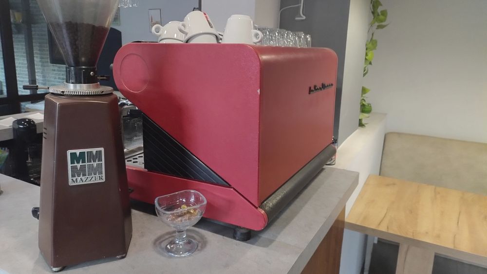 Кафемашина La San Marko с две групи