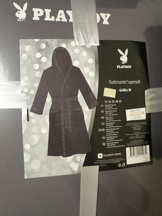 Мъжки домашен луксозен халат размер M чисто нов.Състав 100% полиестер