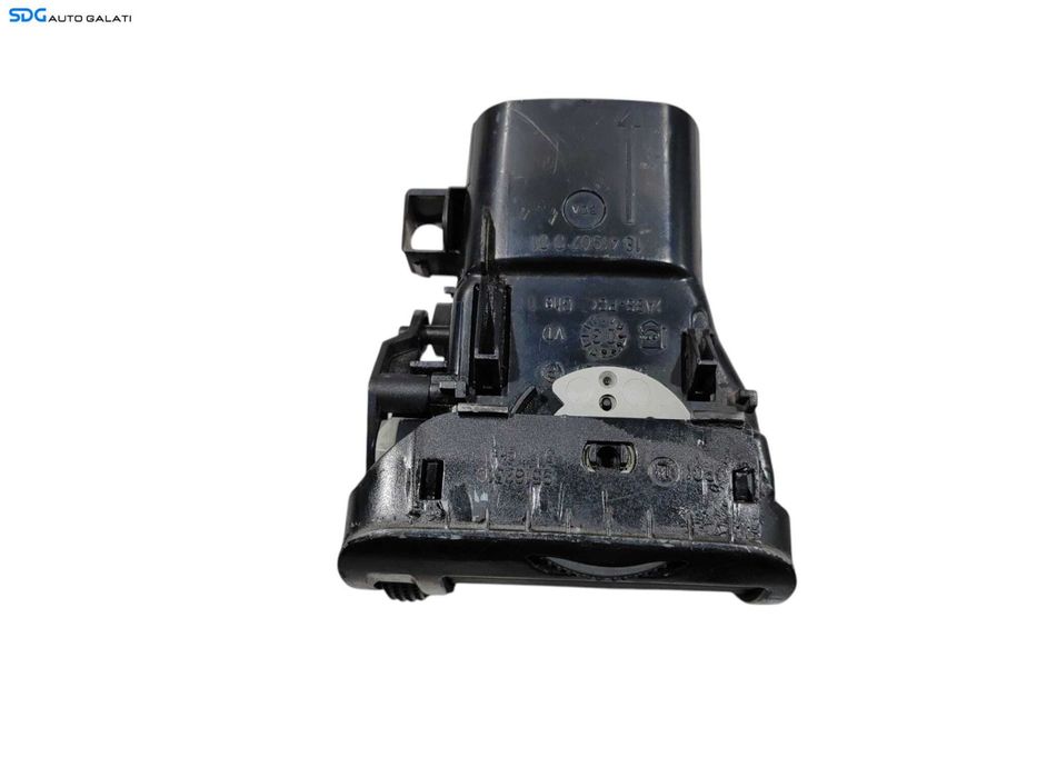 Gura Grila Aerisire Ventilatie Bord Stanga Volkswagen Passat B5 B5.5 1997 - 2005 Cod 3B0819703 [L6360]