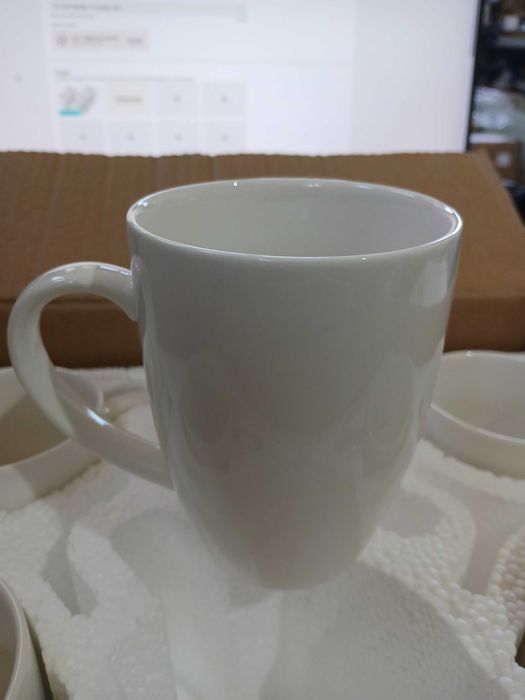 Set 5 cani Panbado, din portelan, albe