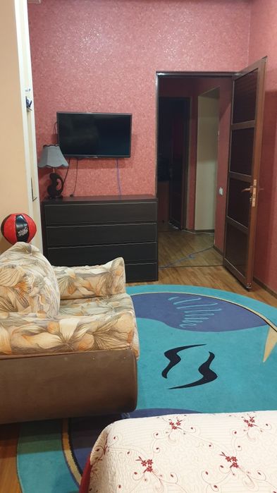 Продаётся квартира 4 комнатная