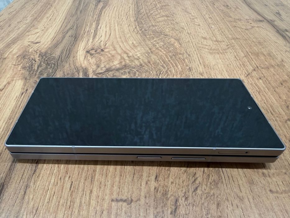 Samsung Galaxy Fold 6