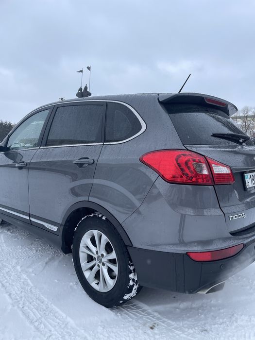 Автомобиль Tiggo 5