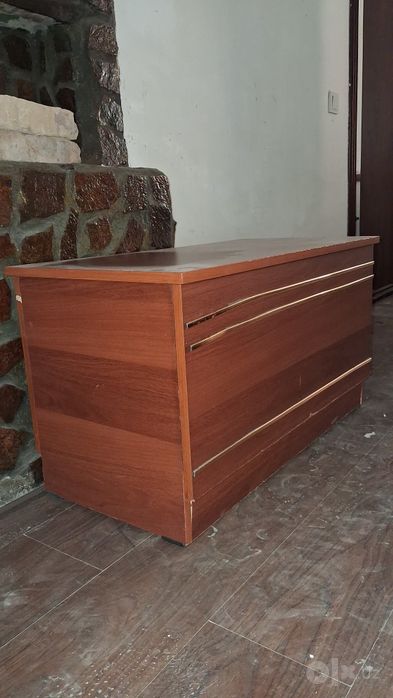 Holati yaxshi mebellar