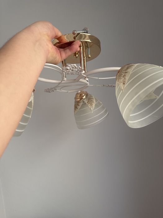 Люстры 2 шт. Срочно